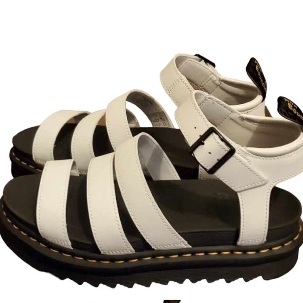 Dr. Marten Blair sandles EUC runs a size large - Picture 3 of 5